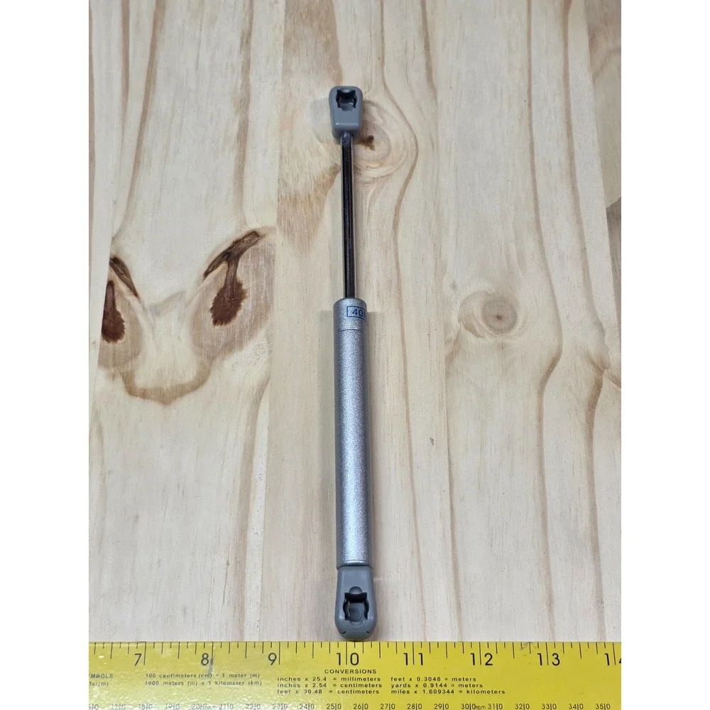 The Unbranded Brand industries rods